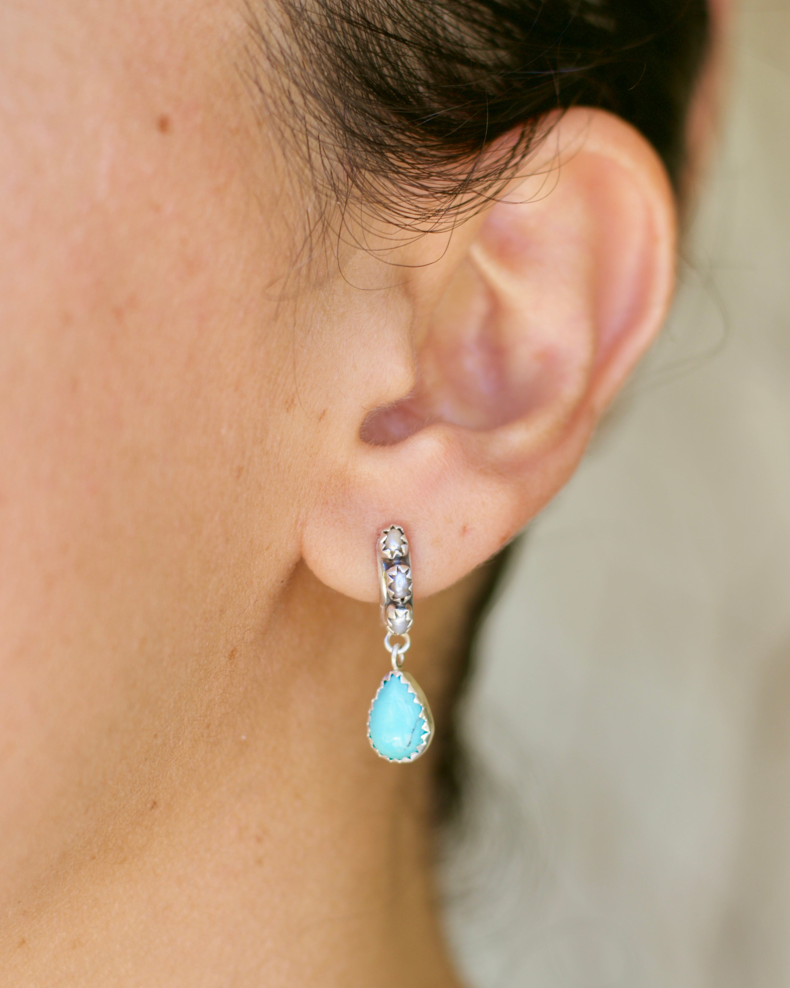 Gota Earrings. Fresh Water Pearls and Turquoise Drops.