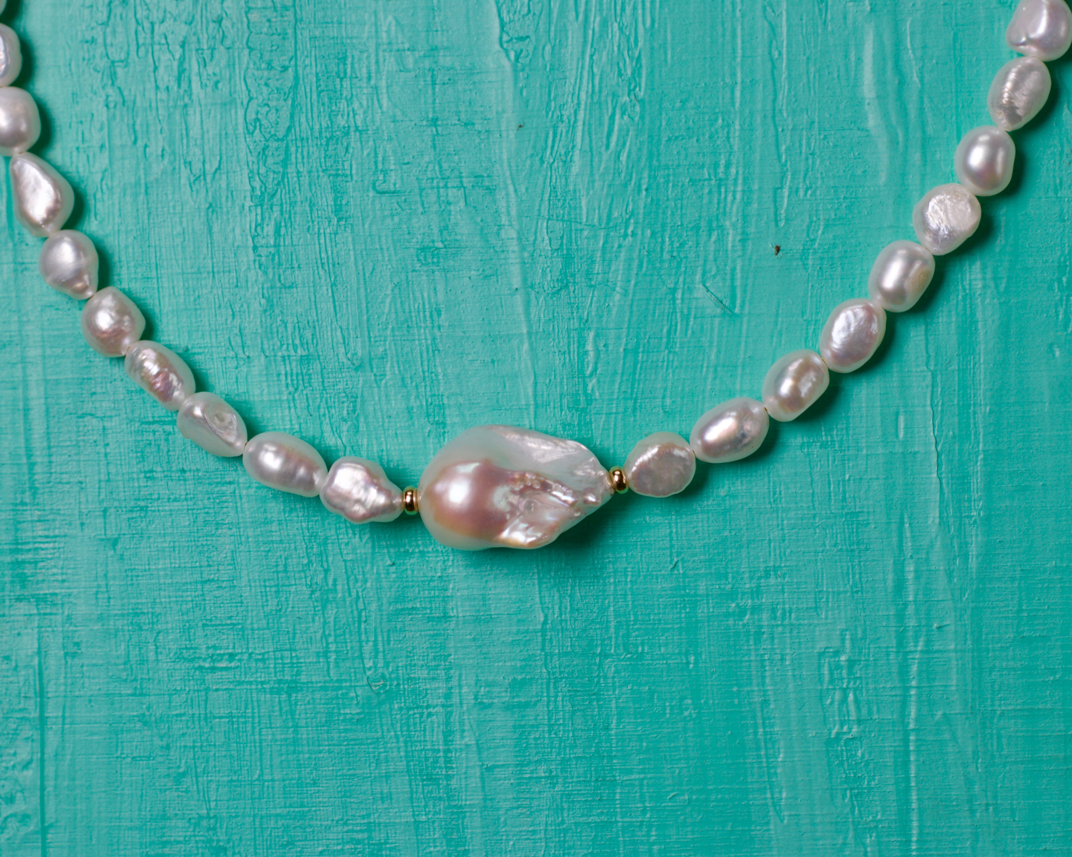 Baroque Pearl on Pearl - Gold