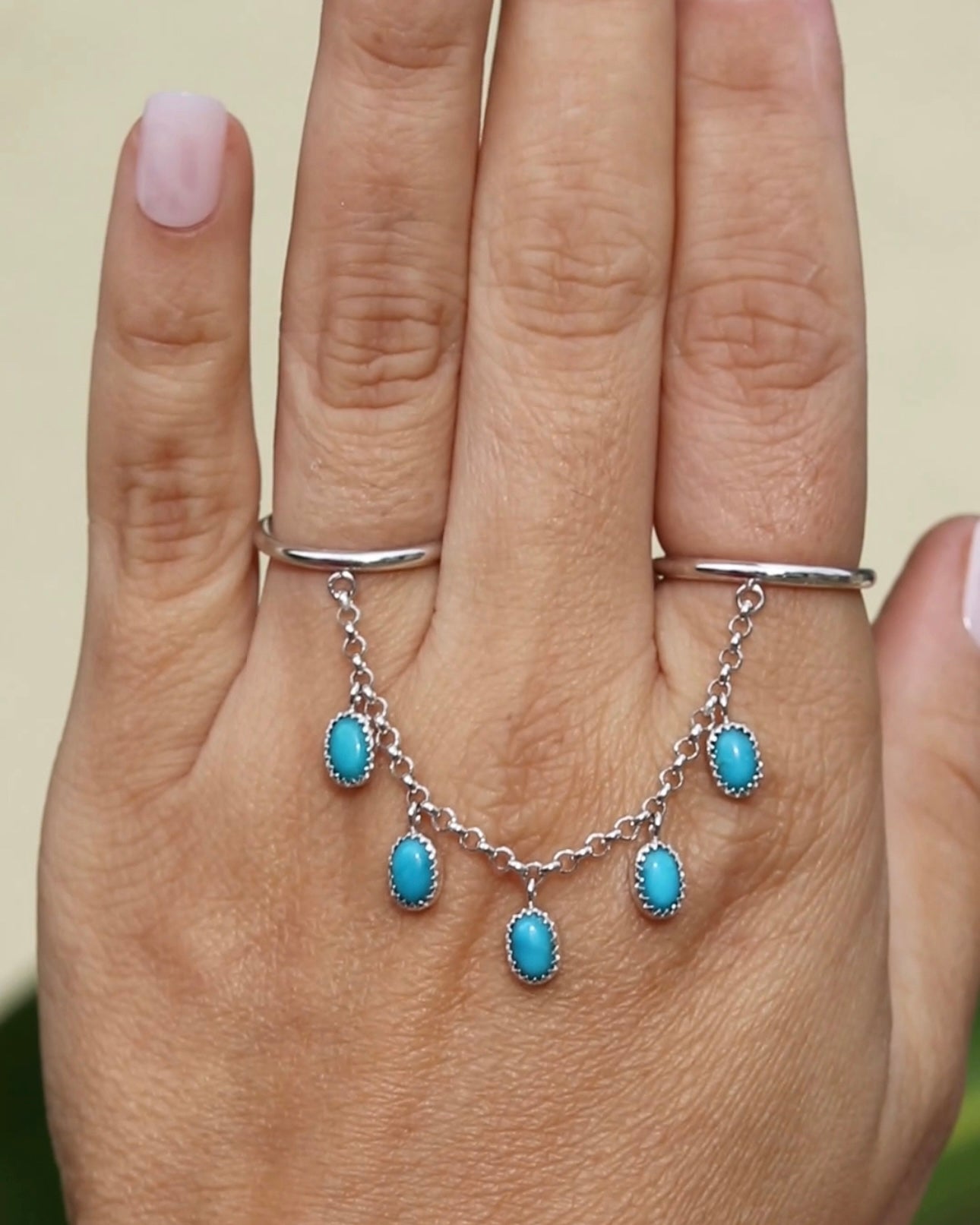 Turquoise Chain Ring. Size 9 and 10 (can be resized)