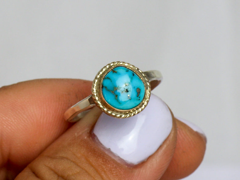 14k Gold Turquoise ring
