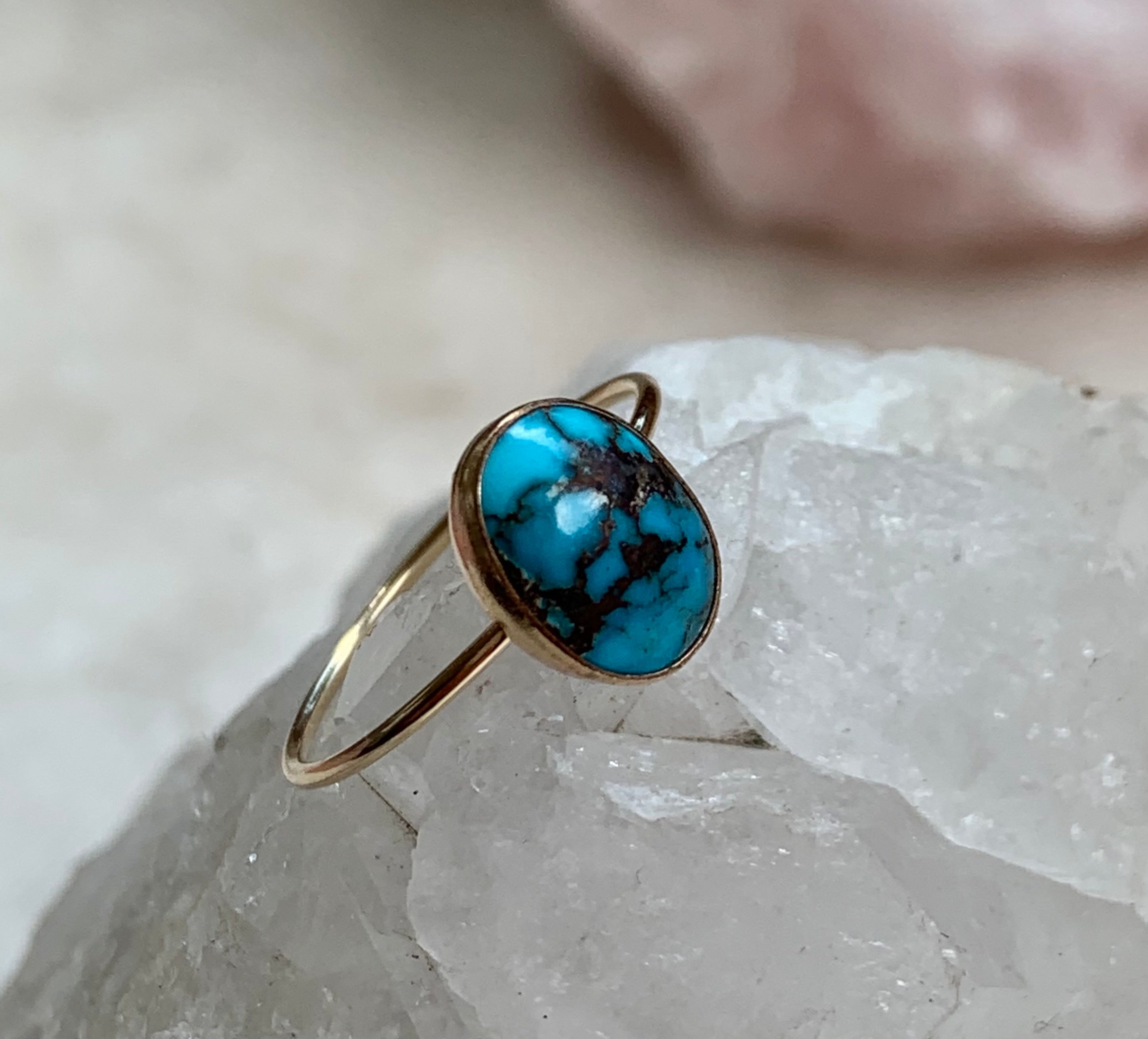 Gold Turquoise Solitaire ring. Size 8.25