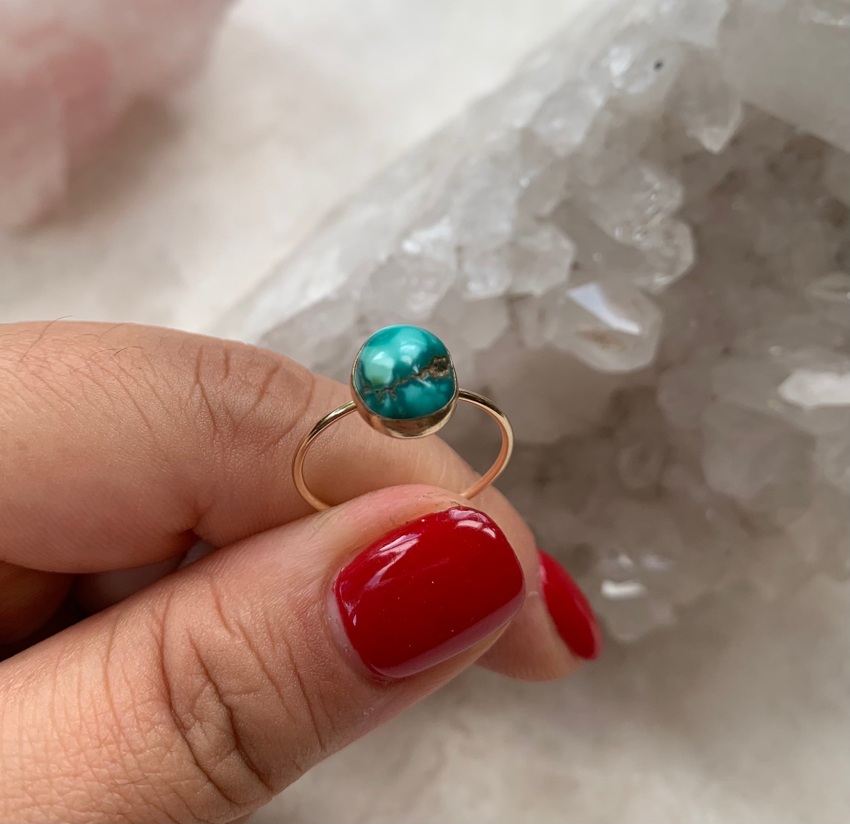 Gold Turquoise Solitaire ring. Size 7.15