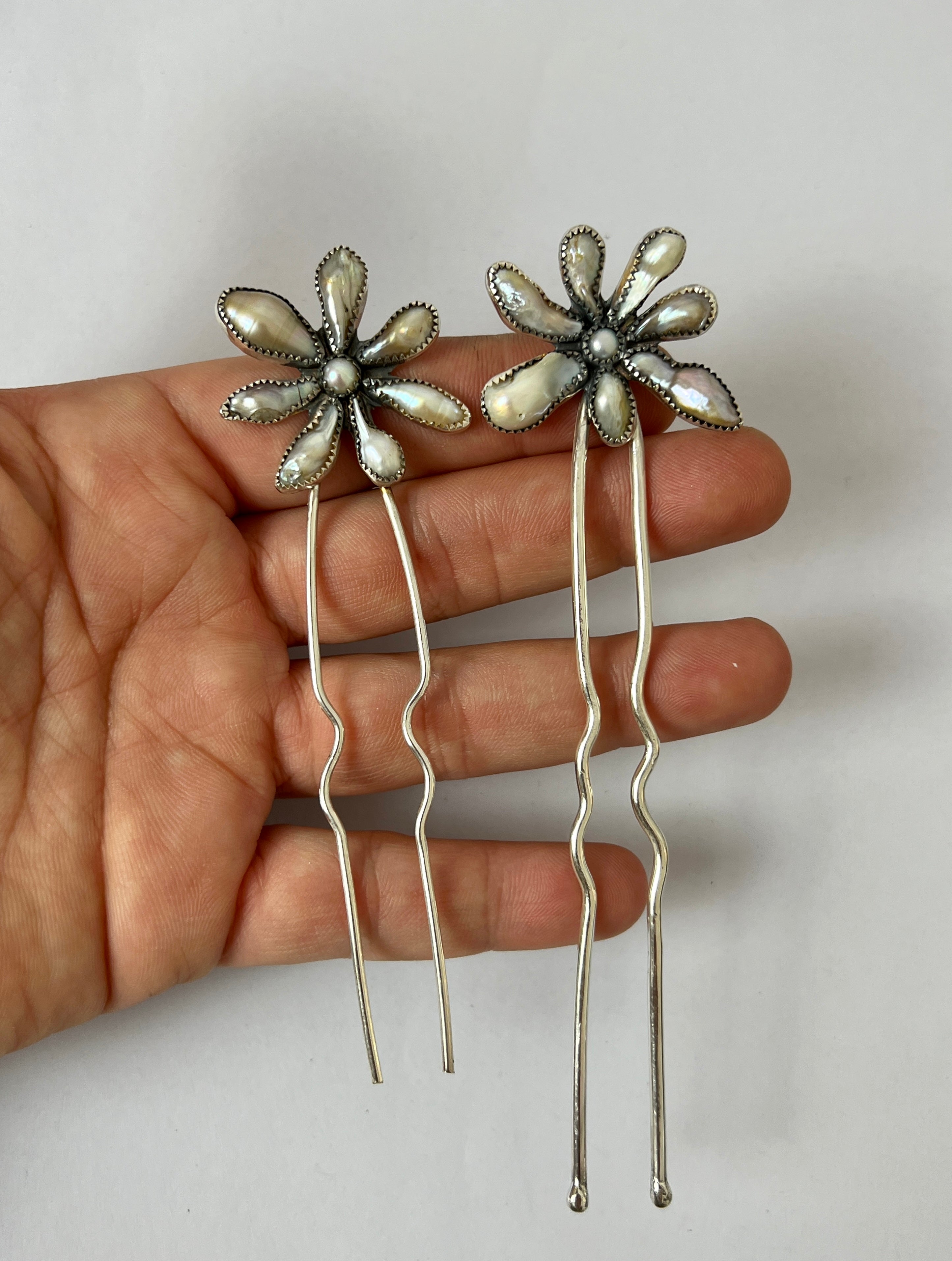 Flower Hair Pin - Fresh Water Pearl