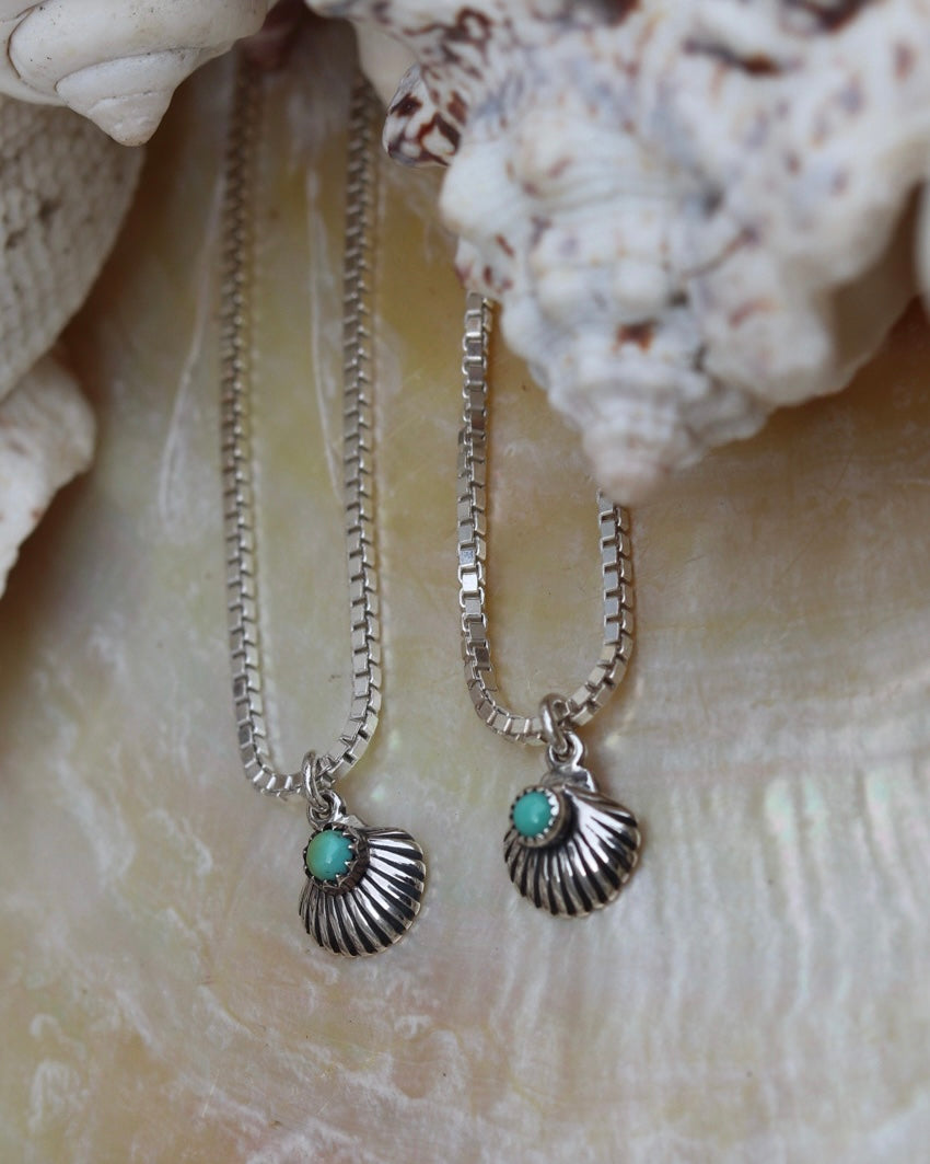 Turquoise Shell Necklace.