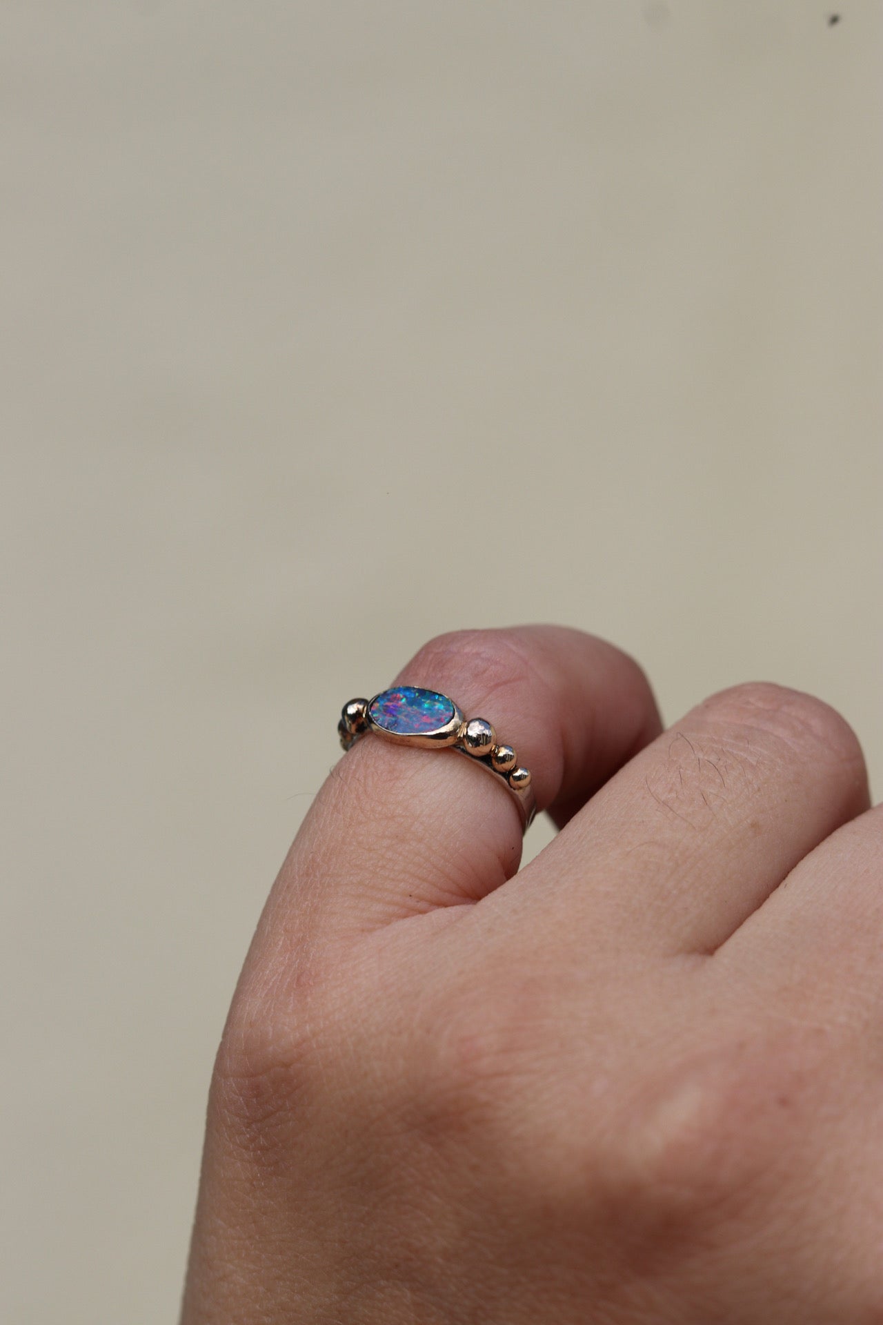 14k Gold and Sterling Australian Opal ring - Size 4.5p